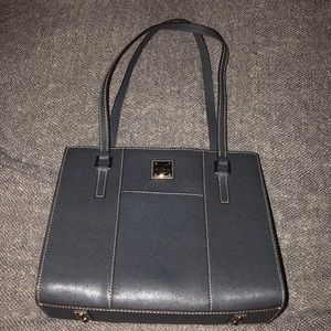 Dooney & Bourke purse